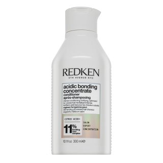Redken Acidic Bonding Concentrate Conditioner Подсилващ балсам за боядисана, химически третирана и изрусявана коса 300 ml