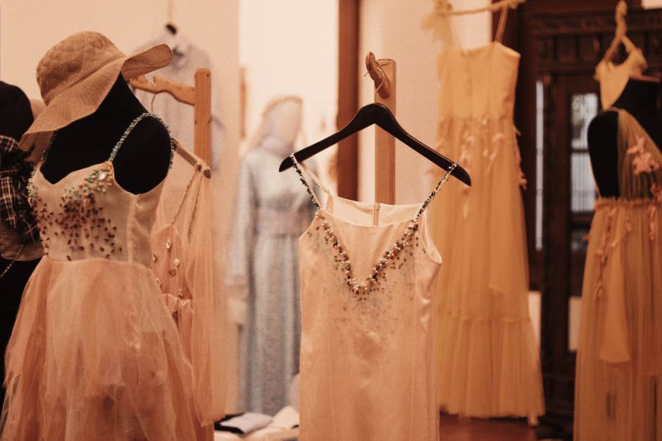 Най-добрите сватбени рокли за майки: какви да изберем?